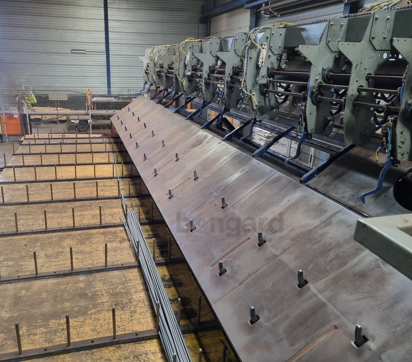 EVG DBE 28 Flexible processing centre for fully automatic cutting and bending of steel bars