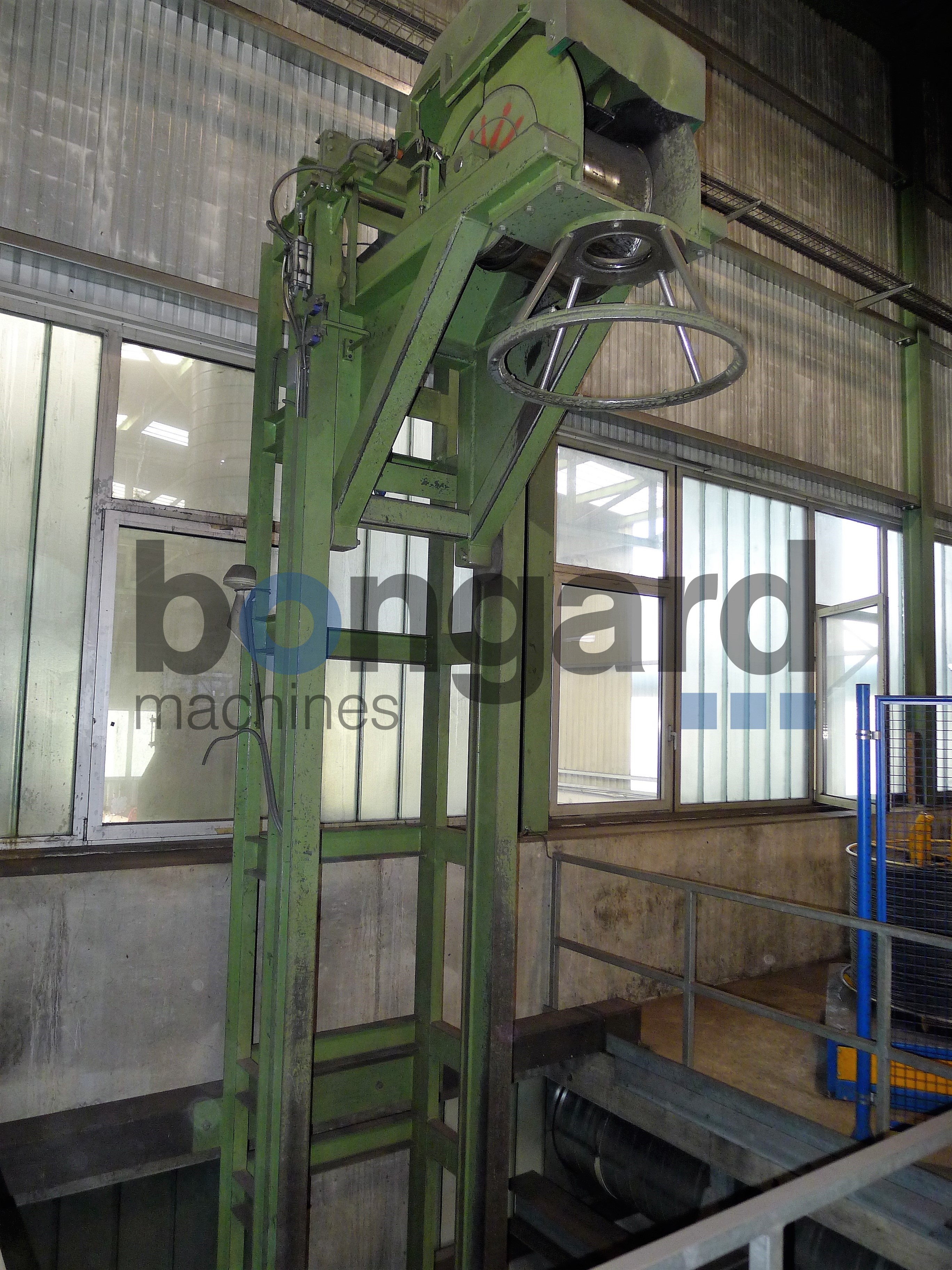 Migro ÜKA 2 tour de dévidoir avec 2 dévidoirs à bascule hydrauliques