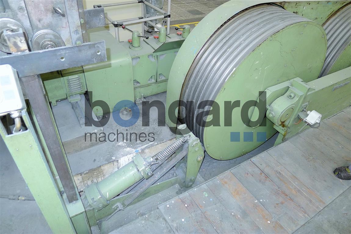 NIEHAUS K 8/650 câbleuse à cage avec détorsion