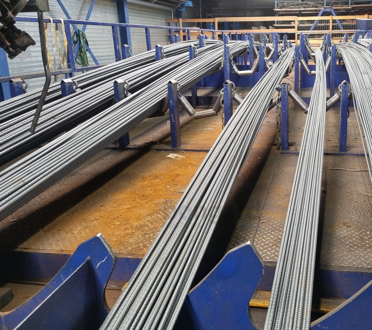 EVG DBE 28 Flexible processing centre for fully automatic cutting and bending of steel bars