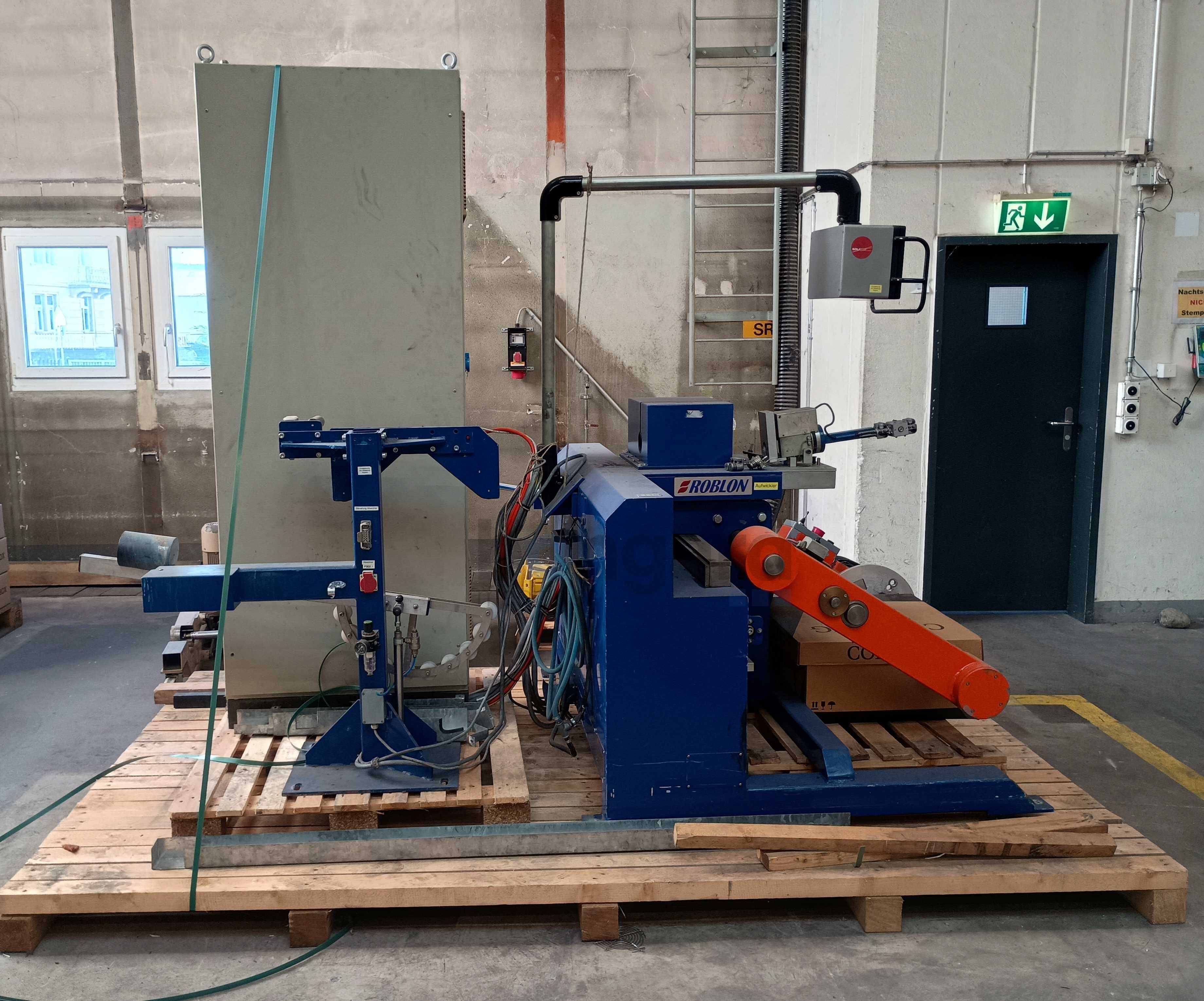 ROBLON TA 710 ligne de rebobinage