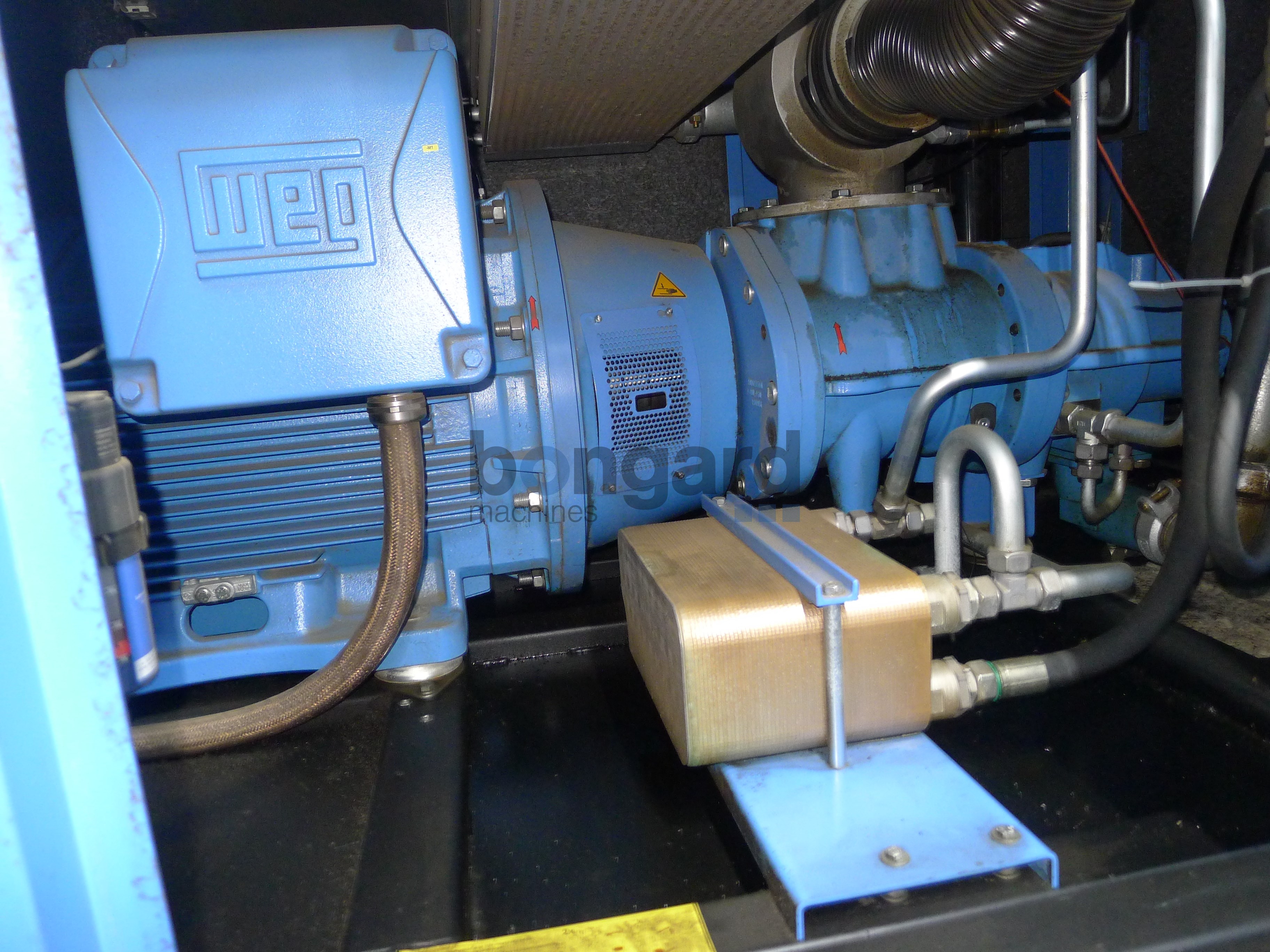BOGE S111-4LF screw compressor