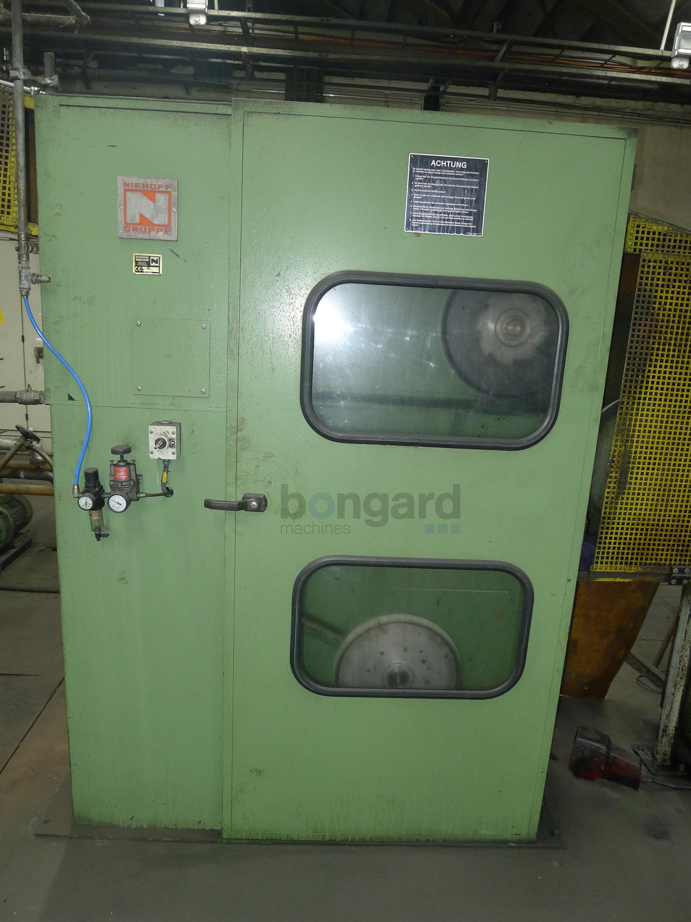 NIEHOFF M 85 11 A Grobdrahtziehanlage