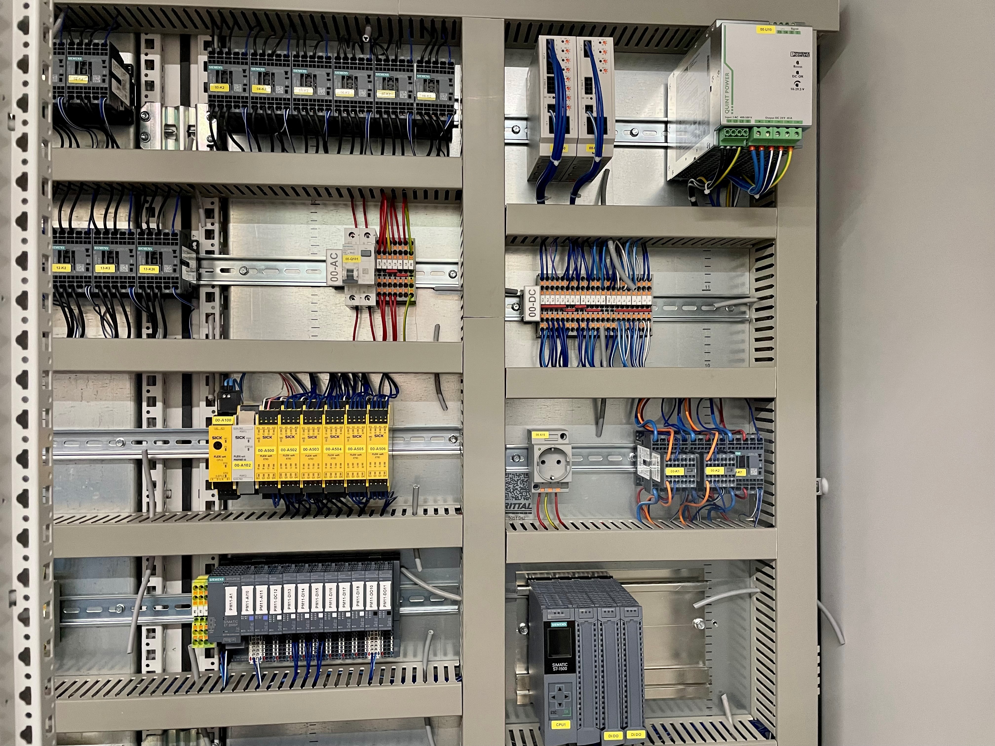 Bongard Machines Service - Retrofit 5.jpg