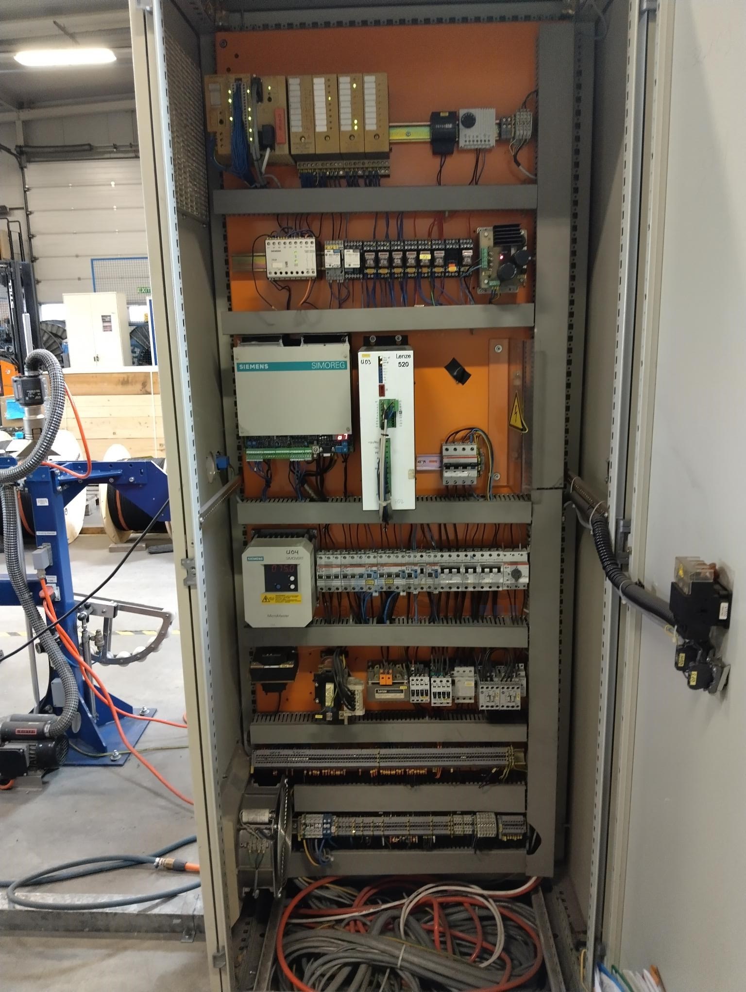 ROBLON TA 710 ligne de rebobinage