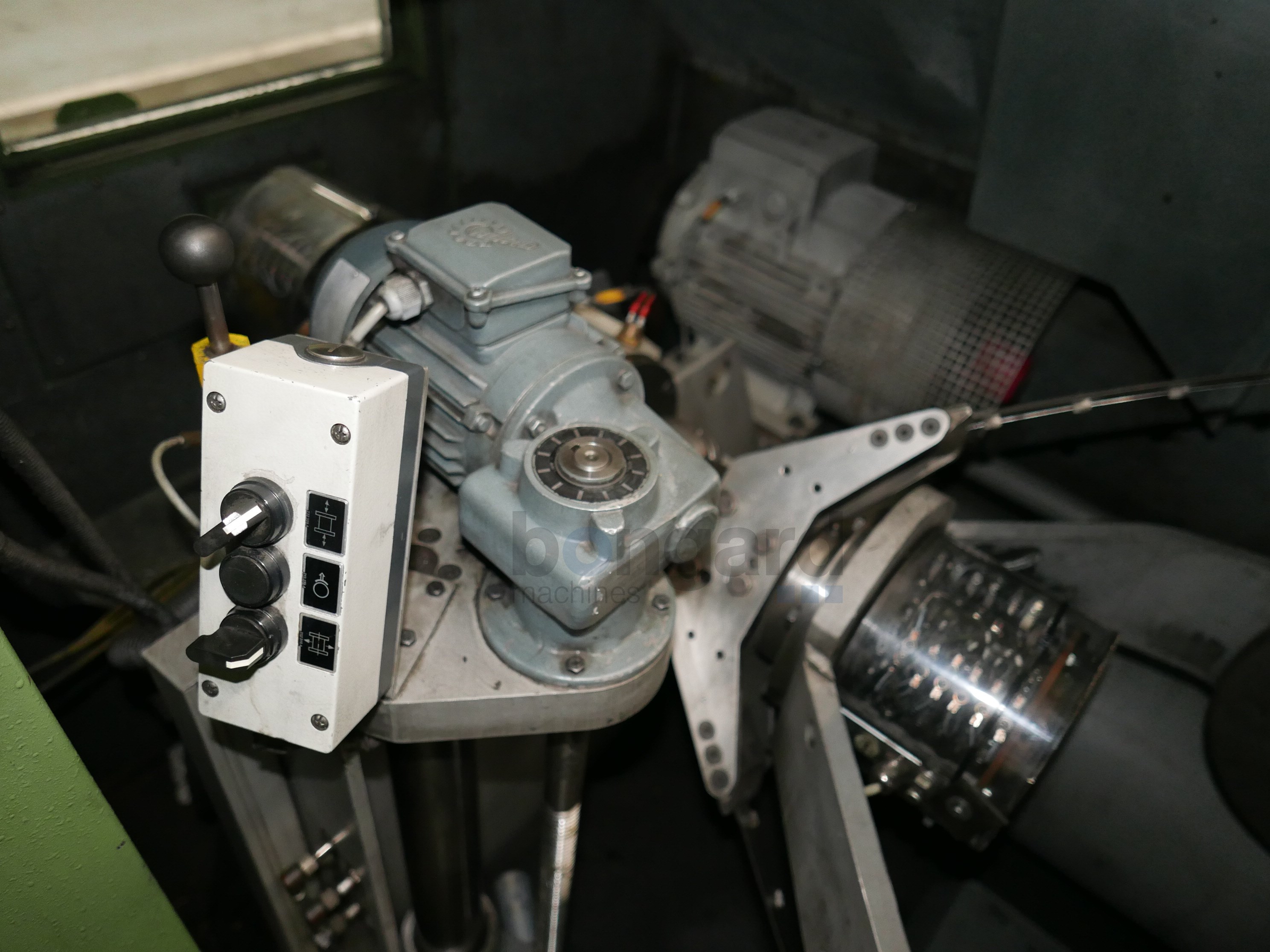 NIEHOFF D561.1.A toronneuse double torsion