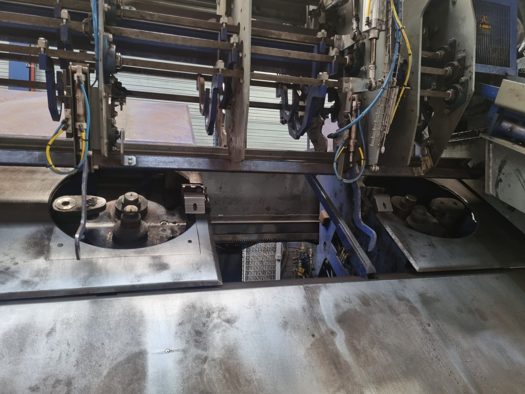 EVG DBE 28 Flexible processing centre for fully automatic cutting and bending of steel bars