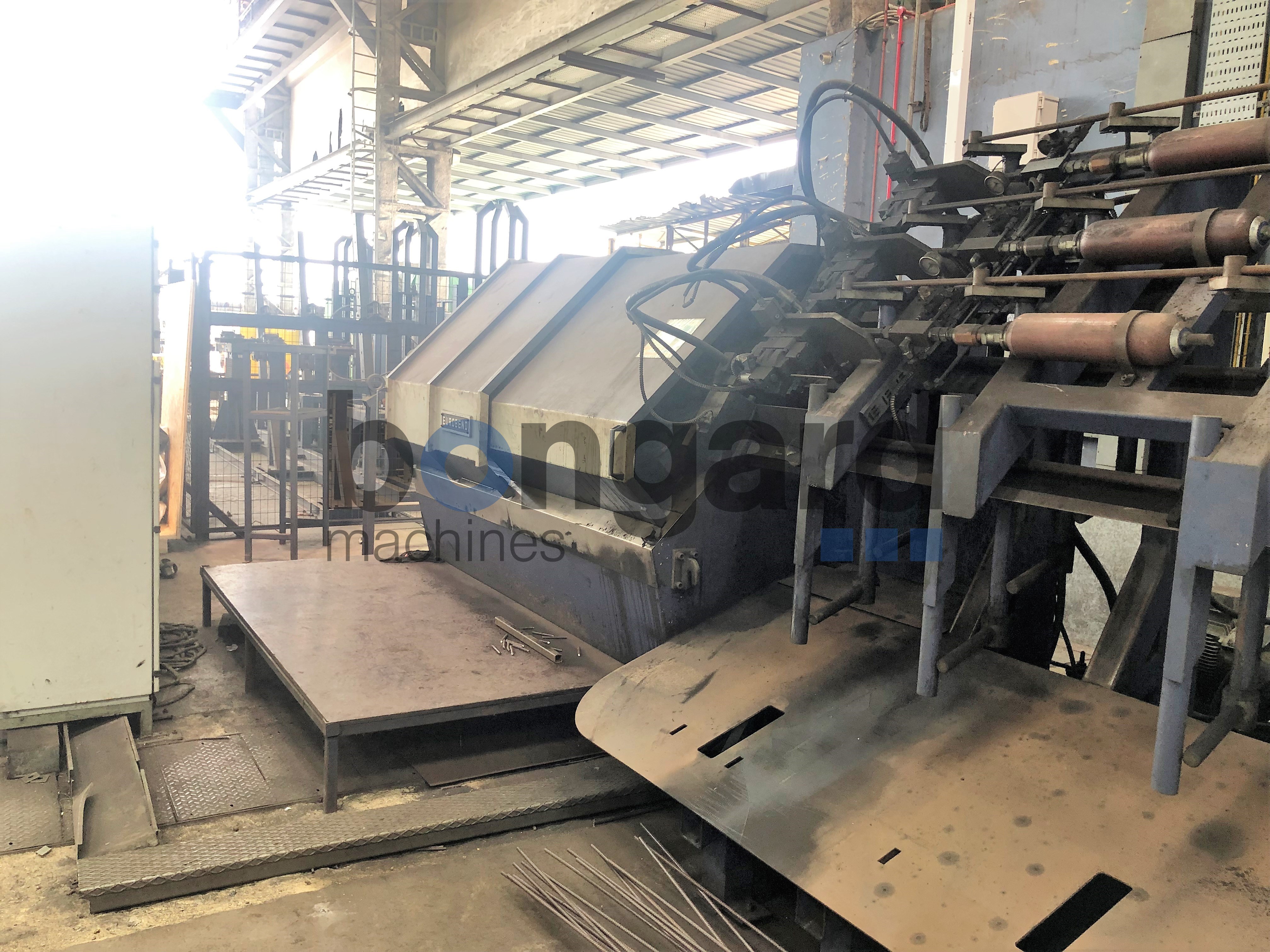 EUROBEND MELC 16x3 CNC machine à dresser et couper