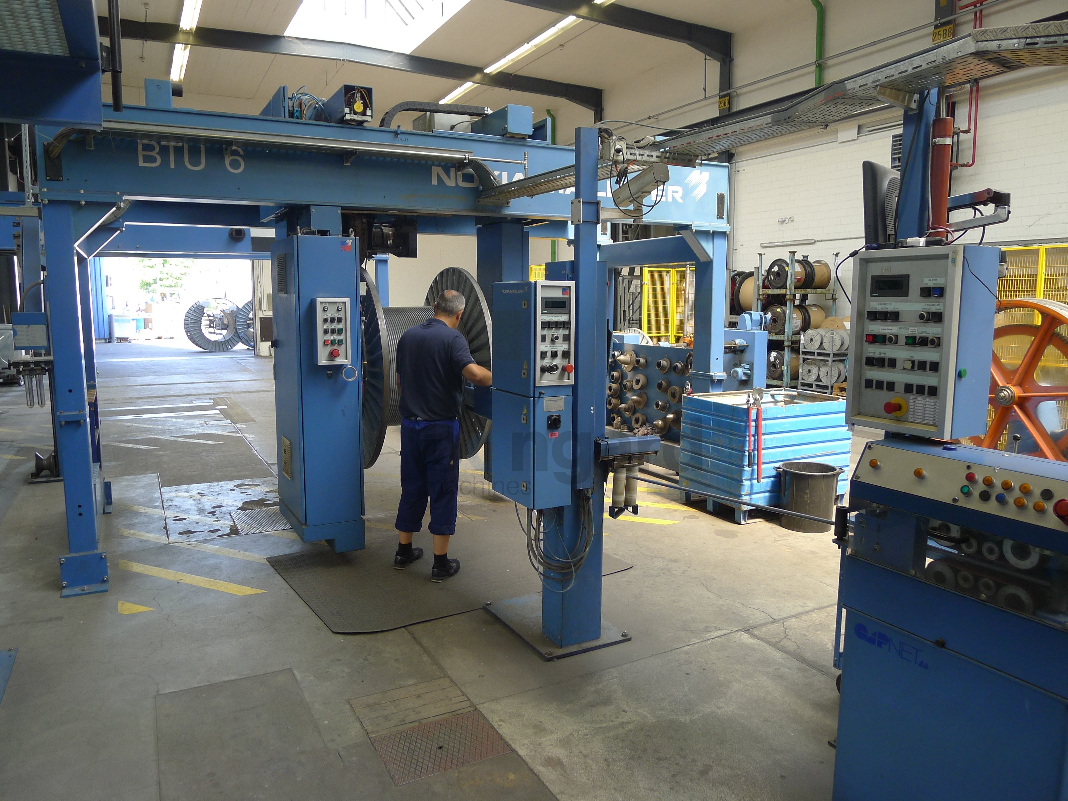 NOKIA-MAILLEFER Conductor and sheath extrusion line