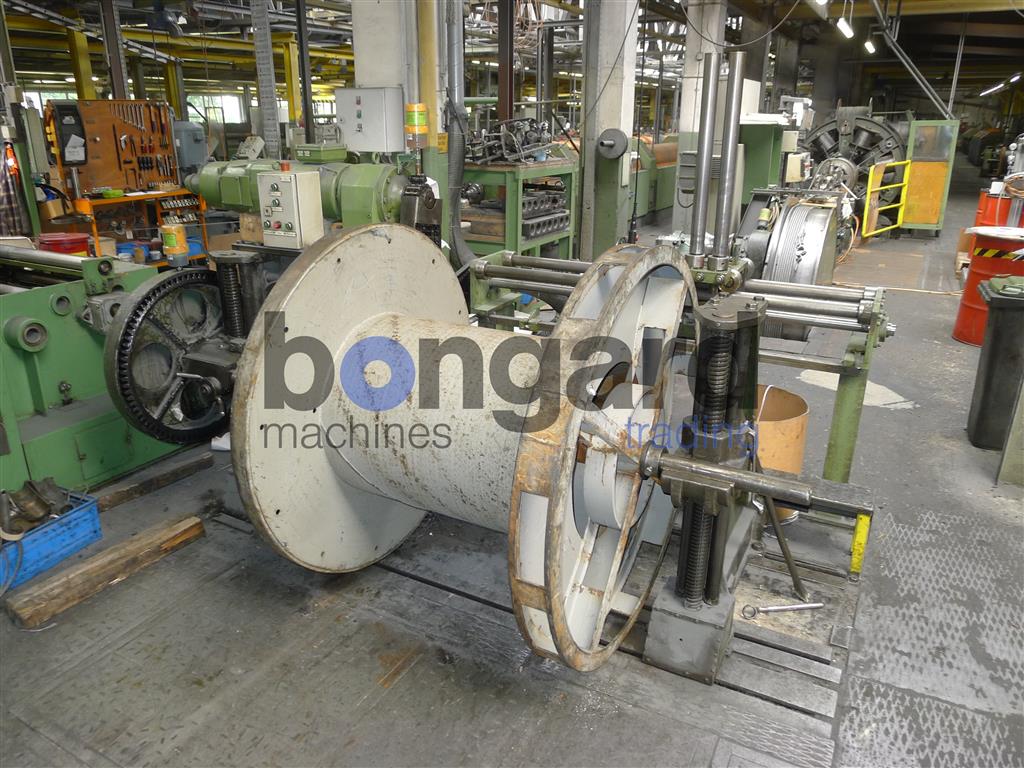 KRAFT KV 6 / 900 câbleuse à cage avec détorsion