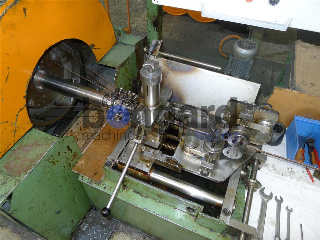 SKET SRN 8 x 630 câbleuse tubulaire