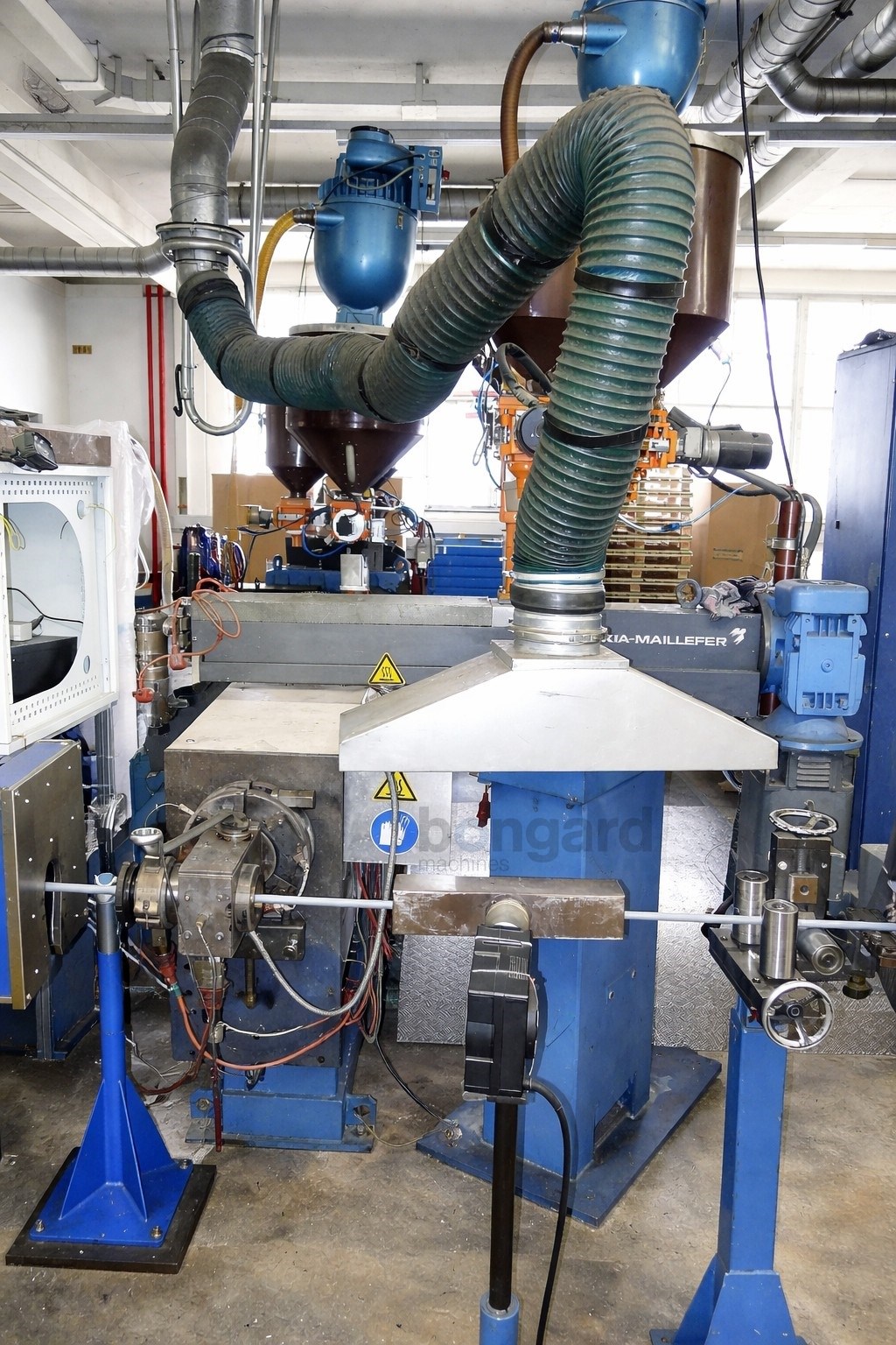 NOKIA-MAILLEFER Conductor and sheath extrusion line