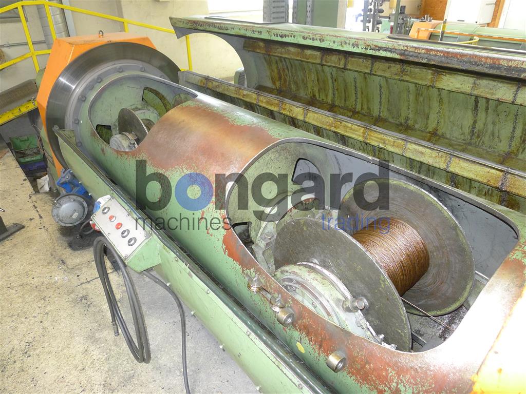 SKET SRN 8 x 630 câbleuse tubulaire