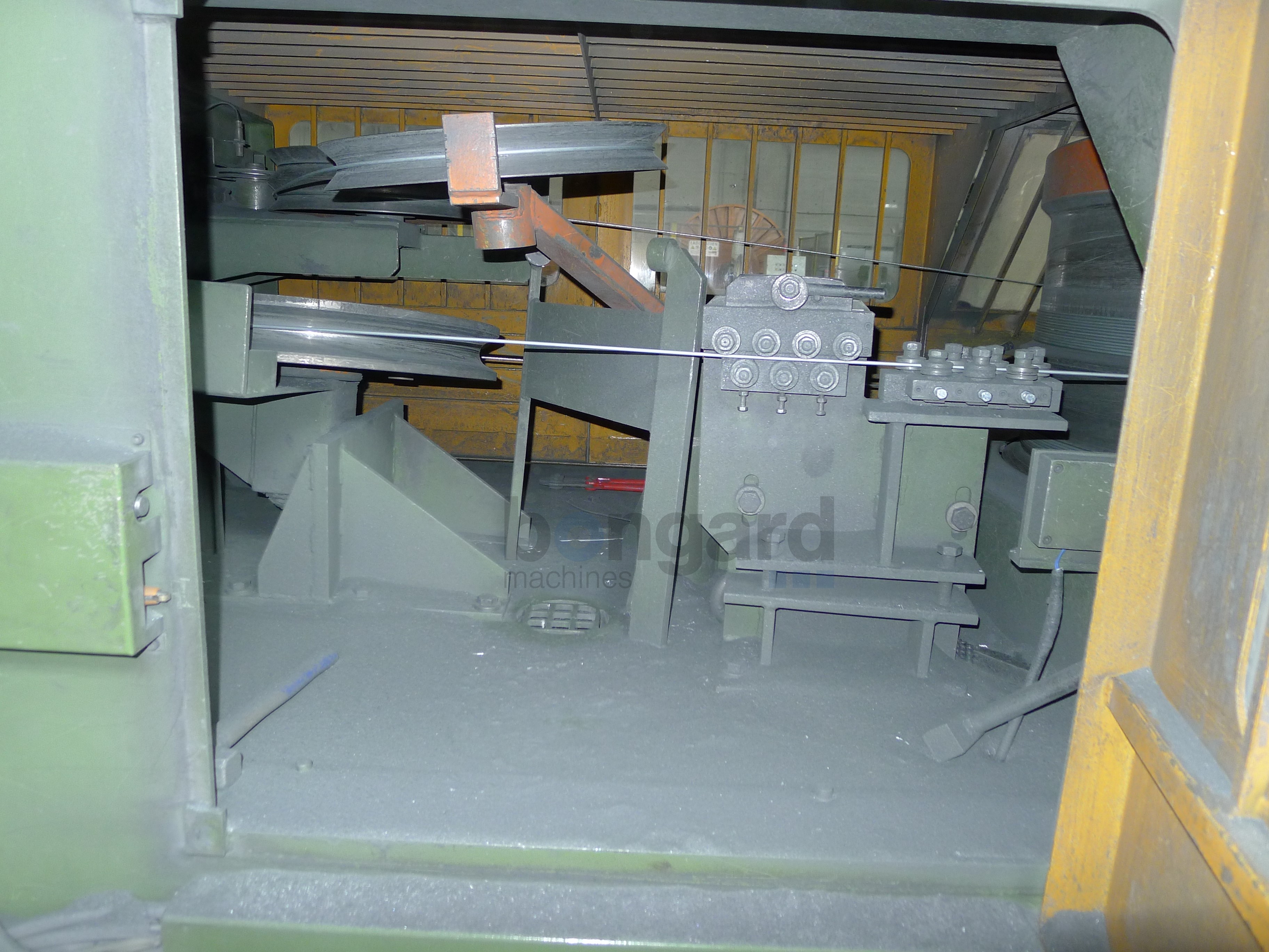 FRIGERIO RI 120/9-SX2 Spannbeton Geradeaus-Drahtziehanlage