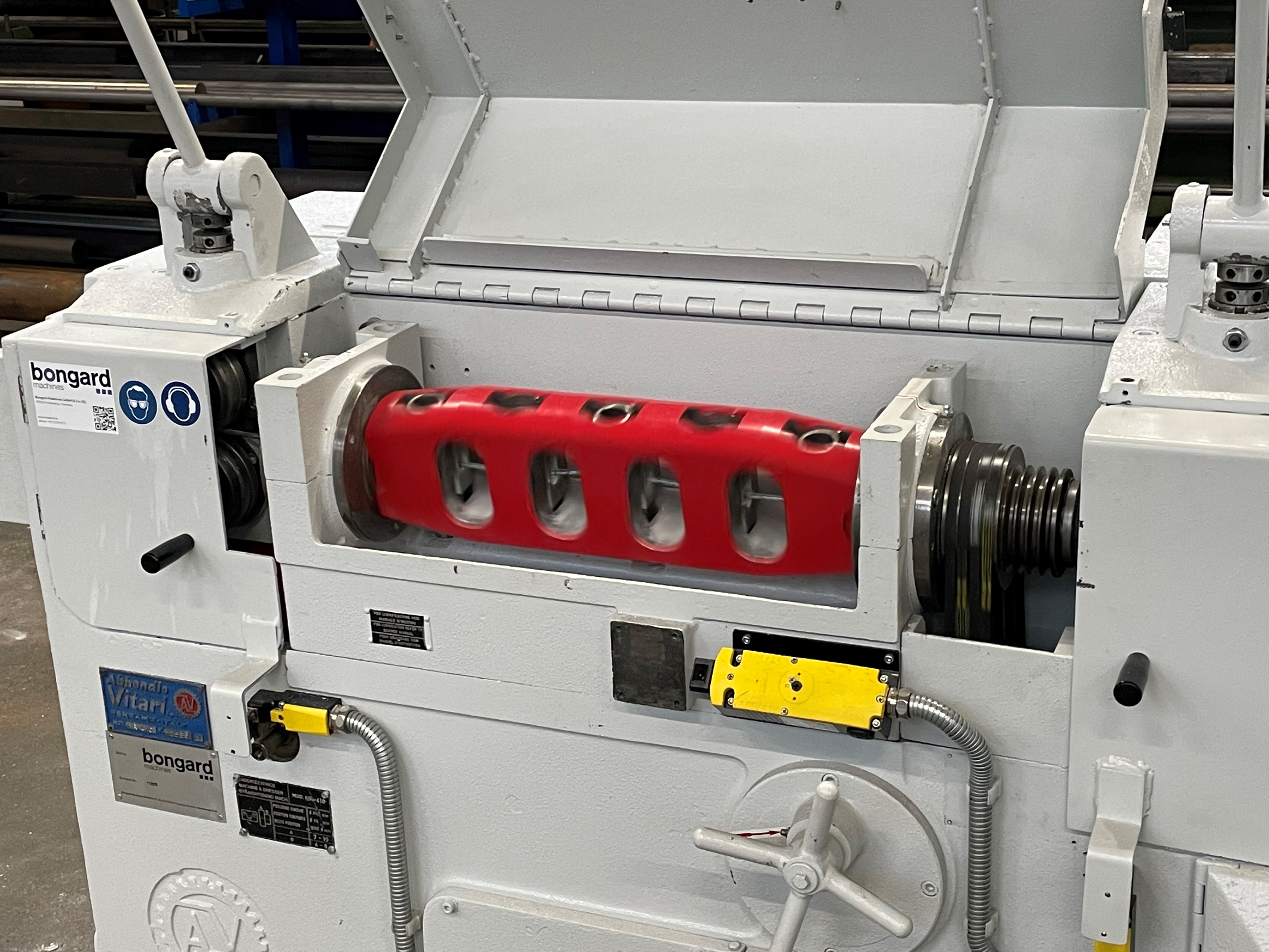 Bongard Machines Service - Retrofit 3.jpg