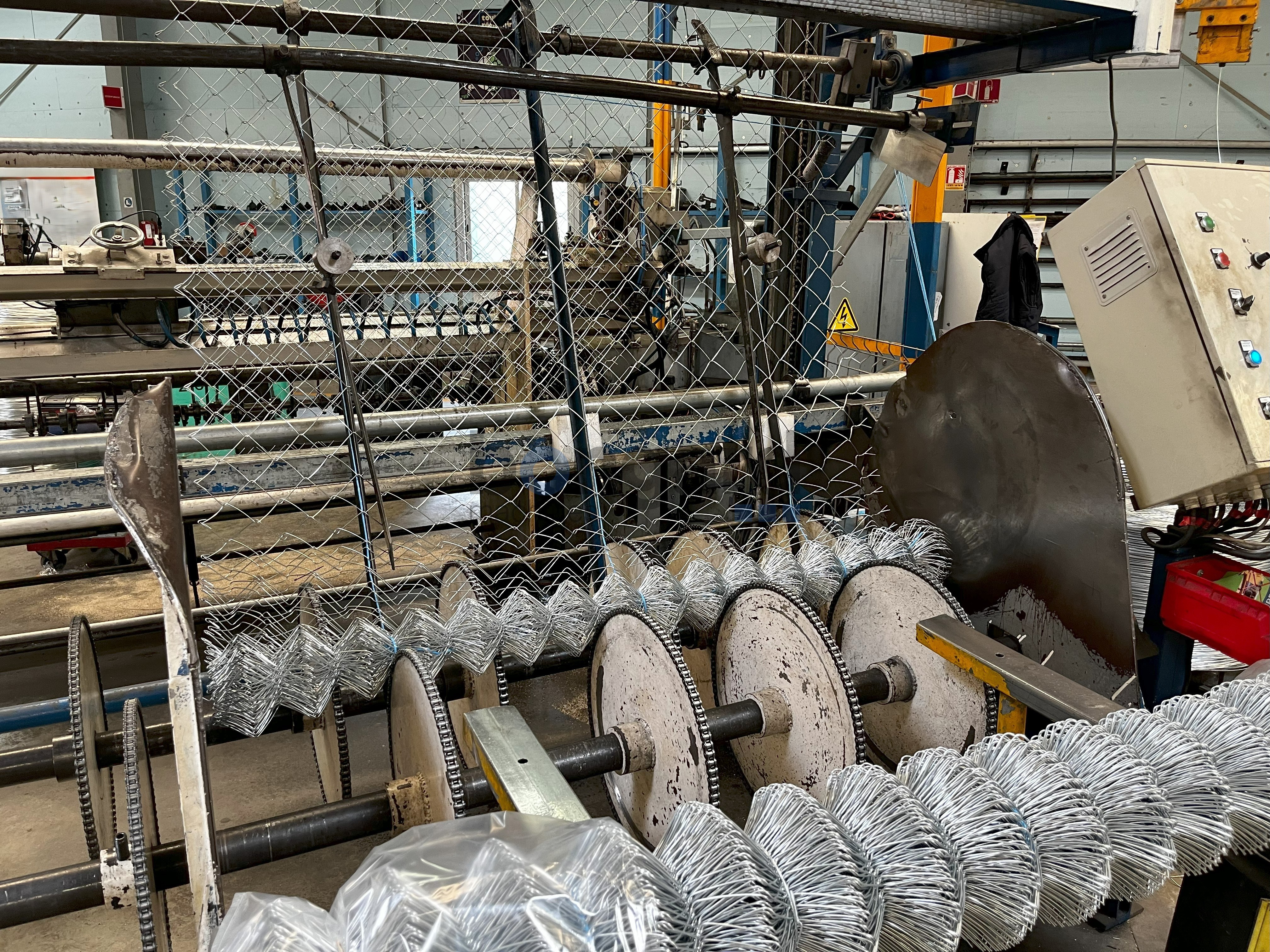 WAFIOS DF 32 machine pour treillis de simple torsion
