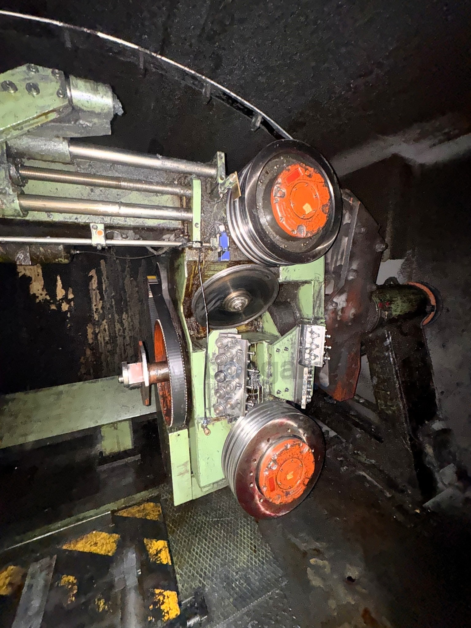 LESMO Bun 1250 Doppelschlag-Verseilmaschine