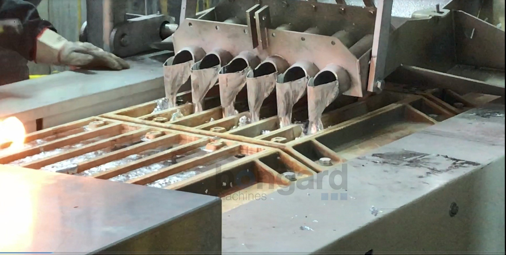 Müller Engineering GmbH Anlage zur Herstellung von Masseln aus Zinklegierungen (Zamak)