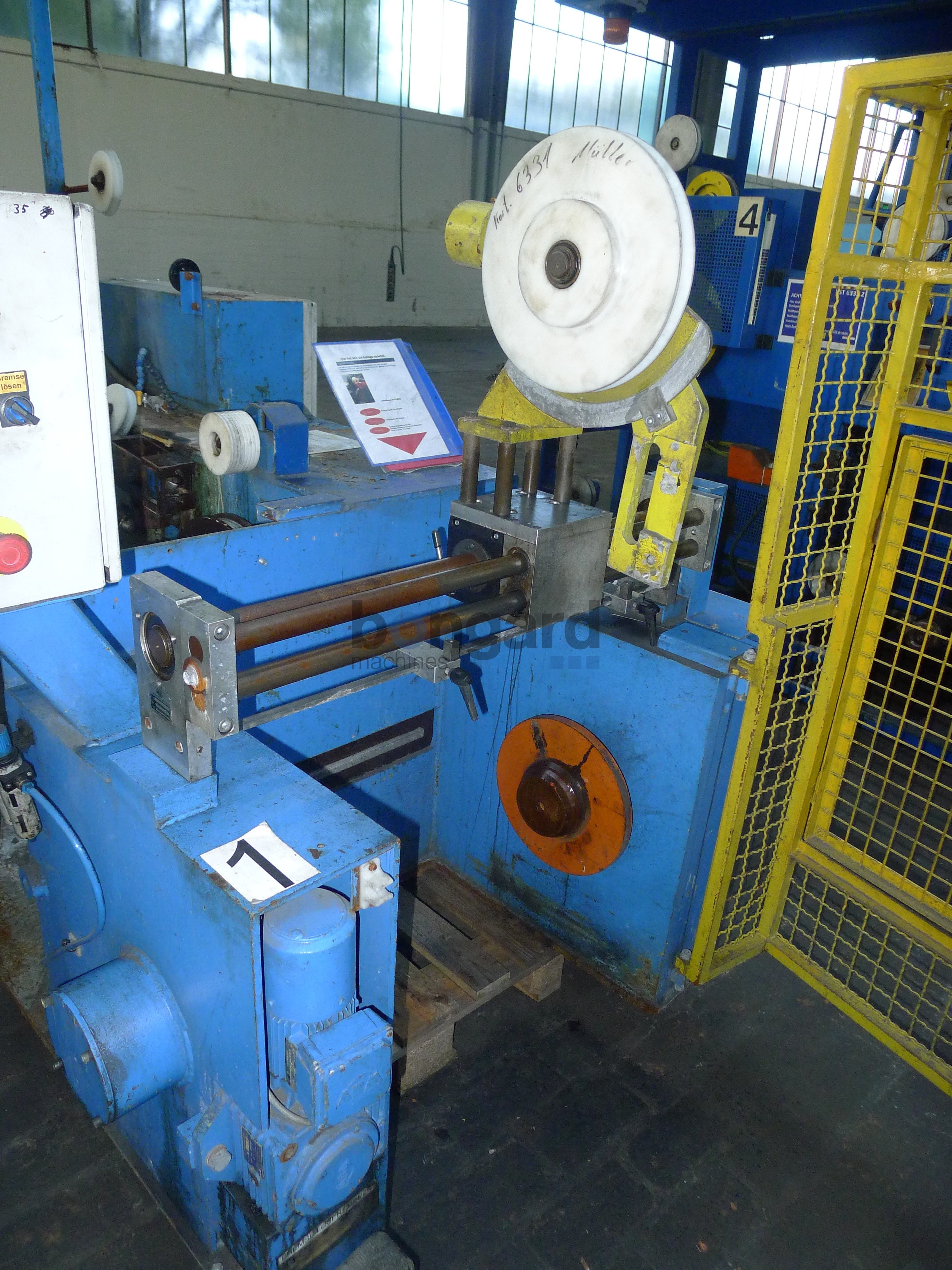 BONGARD spooler with drawing die